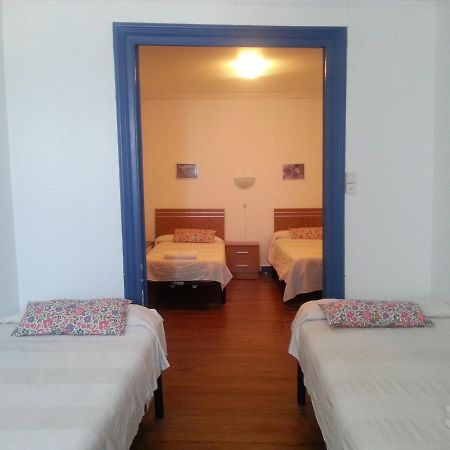 Pension "La Marina" Castro Urdiales Ngoại thất bức ảnh