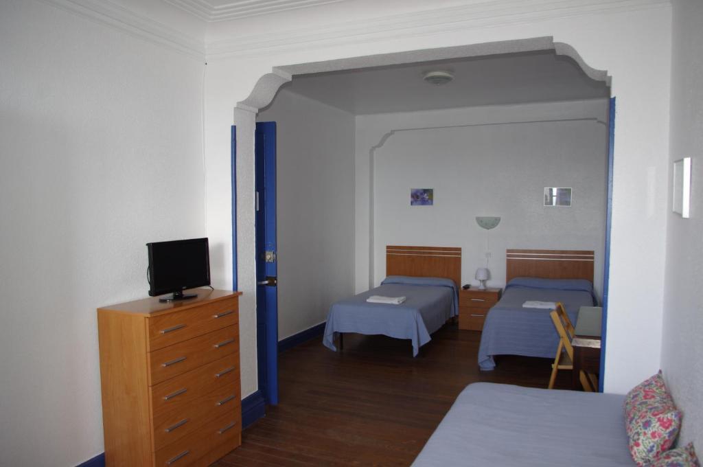 Pension "La Marina" Castro Urdiales Ngoại thất bức ảnh